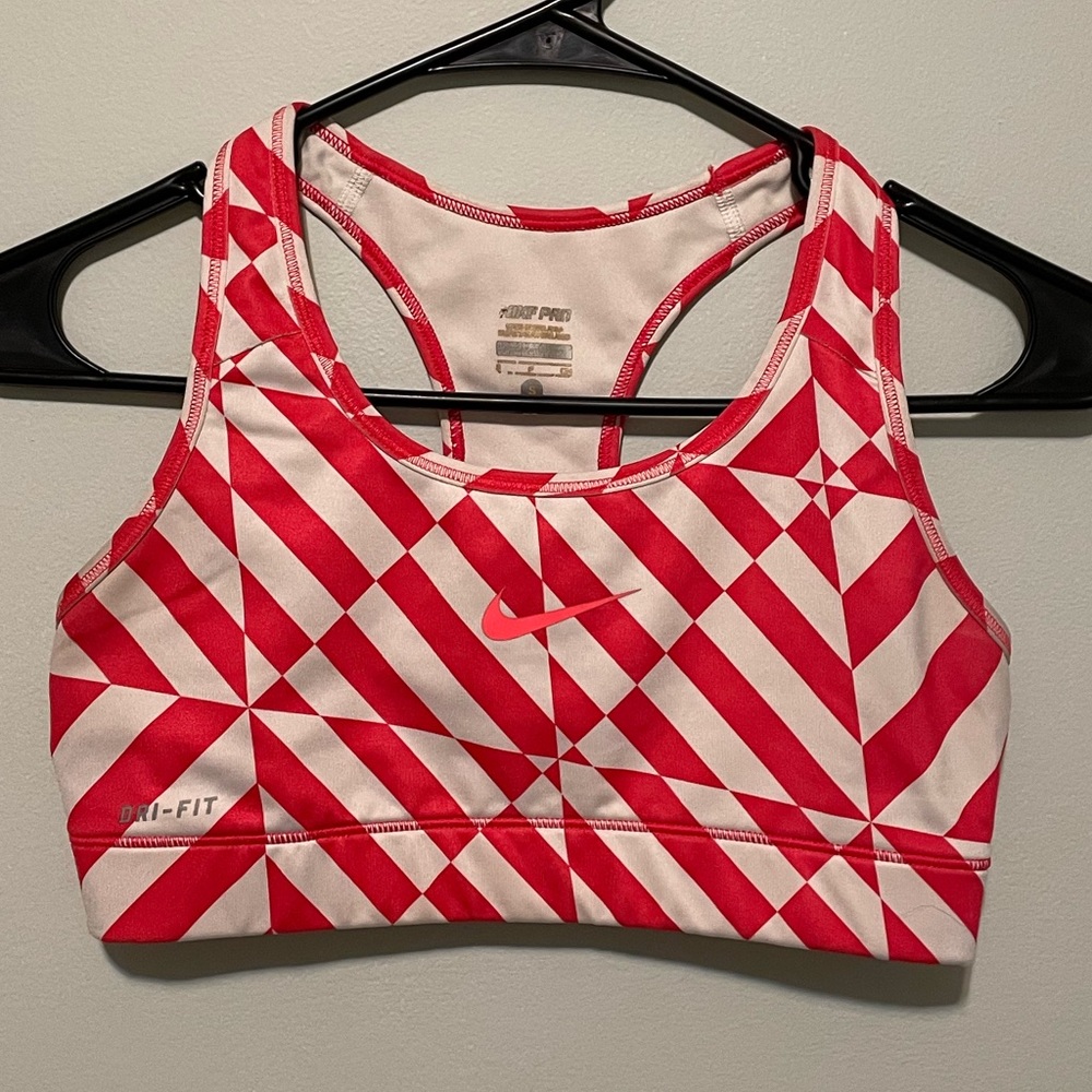 NIKE Pro Dri-Fit Sports Bra